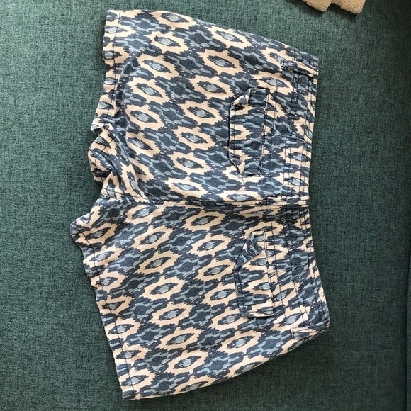 BOGO shorts!! - Picture 3 of 3